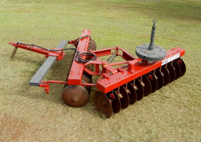 Repairs made by Maalacan Engineering to International Harvester Una-Beam Disc Harrow